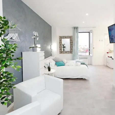 White Panoramic Jacuzzi Trastevere - Collection Roma